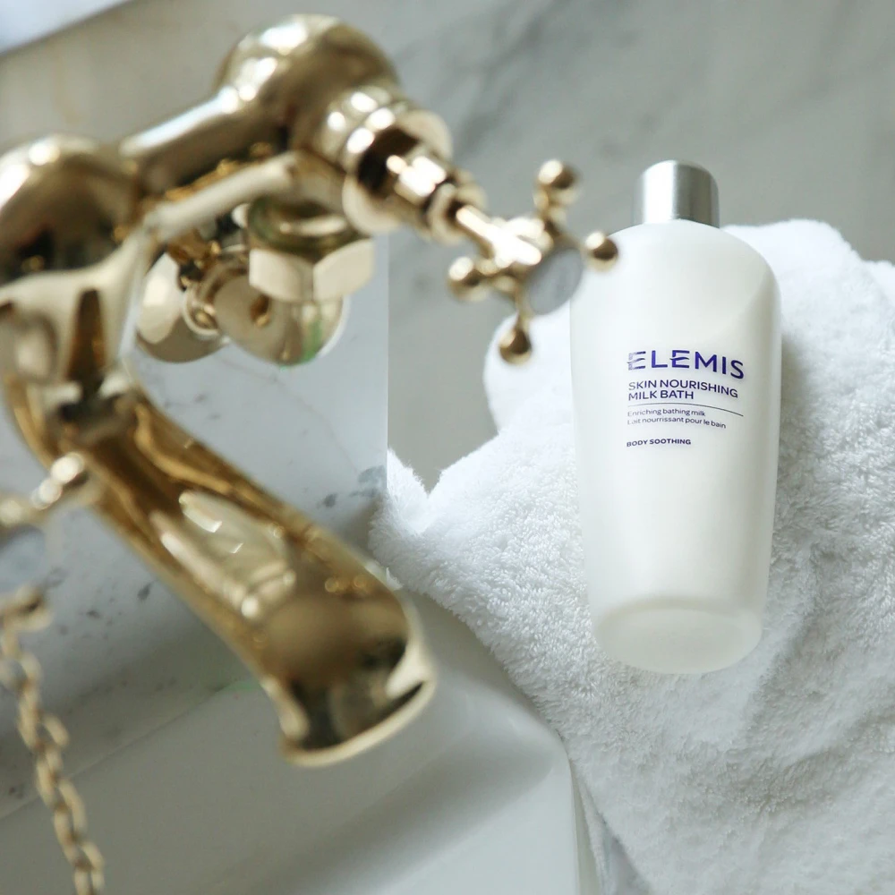 ELEMIS - Молочко для тіла і ванни "Протеїни-Мінерали" Skin Nourishing Milk Bath - Зображення 3