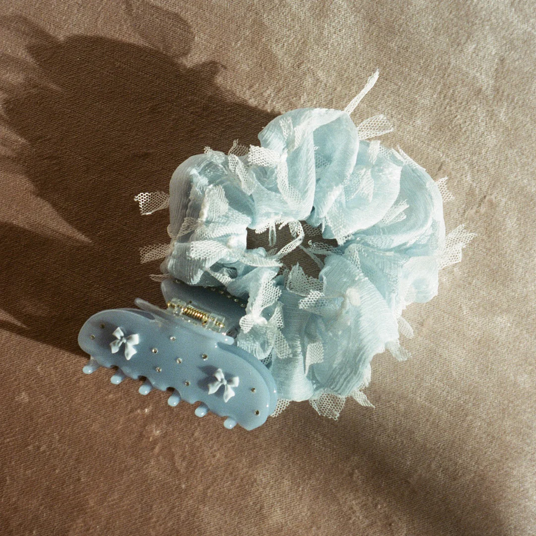Emi Jay - Крабик для волос "Blue Ribbon" Sweetheart Clip In Blue Ribbon - Фото 2