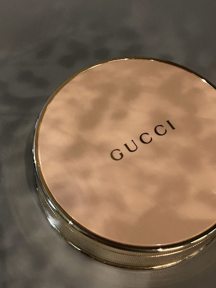 Gucci Beauty - Пудра для лица Matte Beauty Powder - Фото 5